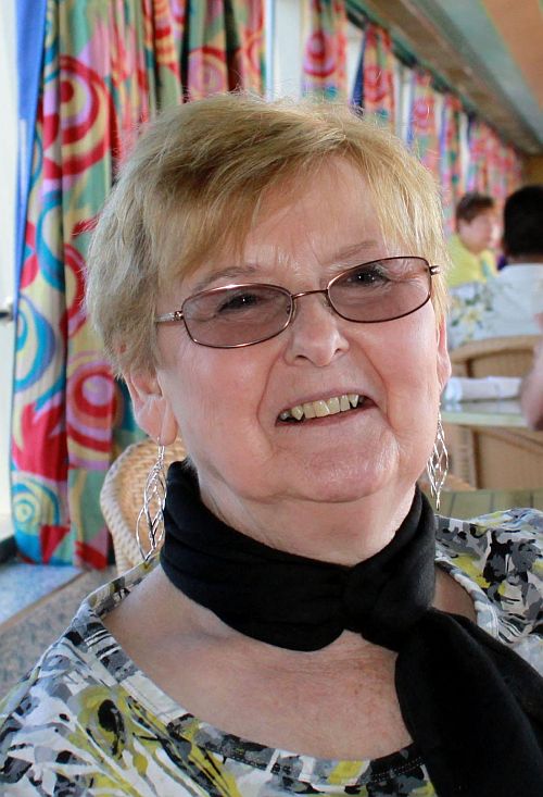 Karen Jean Schroeder, 1943-2018