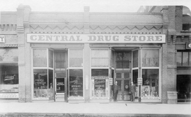 Front view of the Central Drug Store, Pomeroy WA, undated, but most likely post 1908 because of what appears to be a 'C' from Cardwell's on the right hand side..