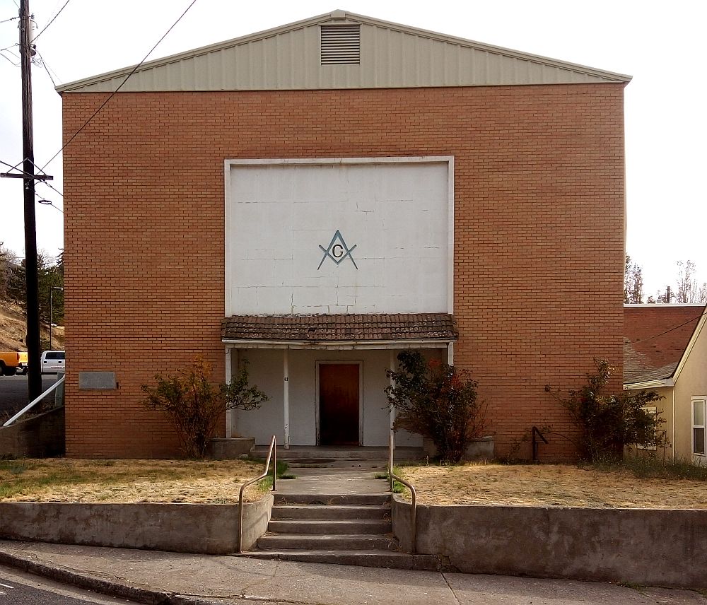 Pomeroy WA Masonic lodge hall, November 2021